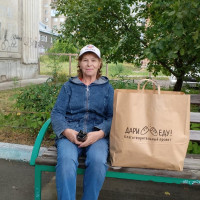 Провели раздачу продуктов подопечным